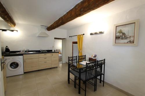 Gîte le Petit Luberon - La cuisine